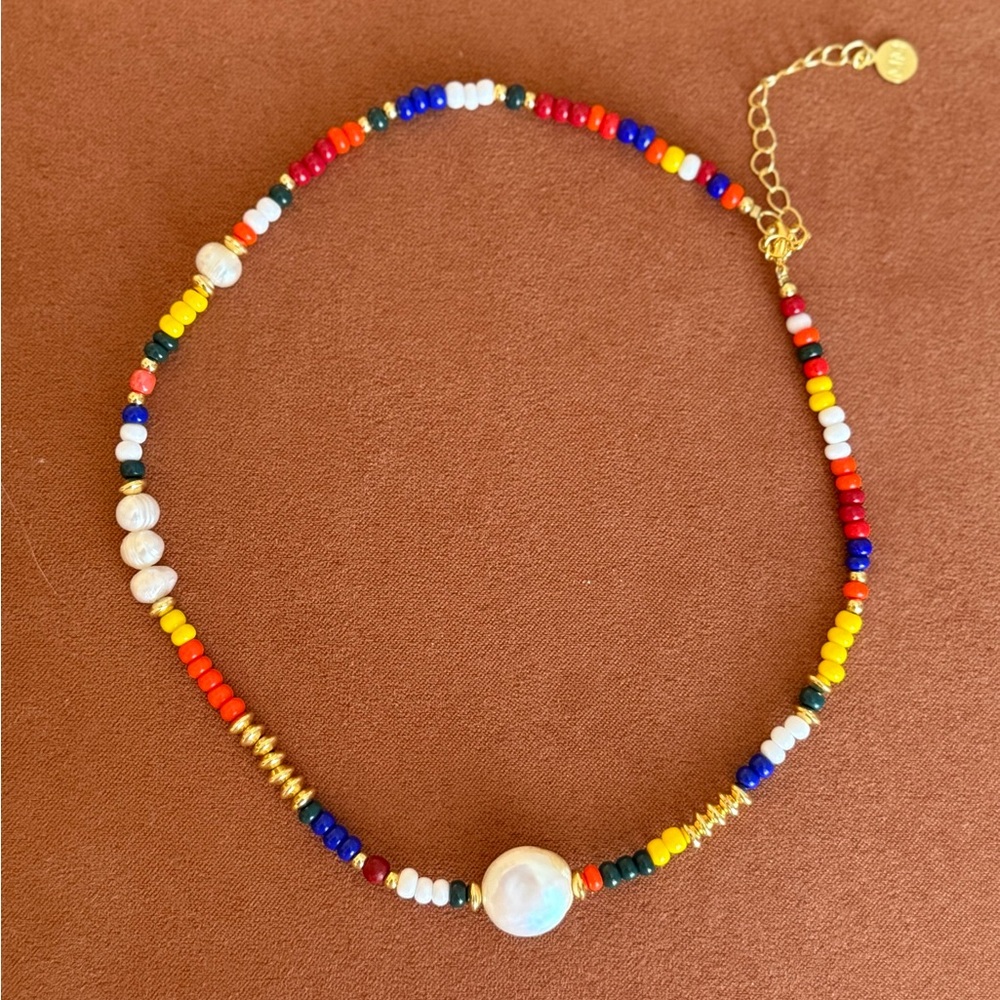 New Mayamar Colorful Beaded Necklace with fresh water pearls - Picture 4 of 8